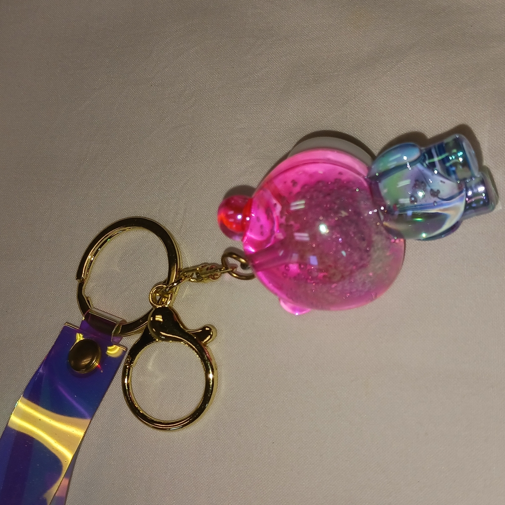 Bear Keychain - Picture 3 of 6